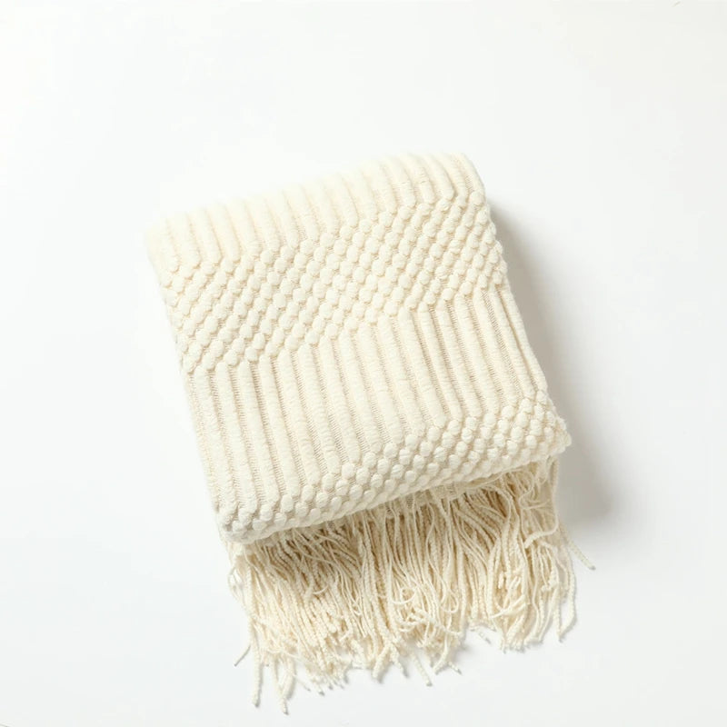 Cozy White Boho Chunky Knit Throw Blanket - Luxuriously Soft & Travel-Friendly 14