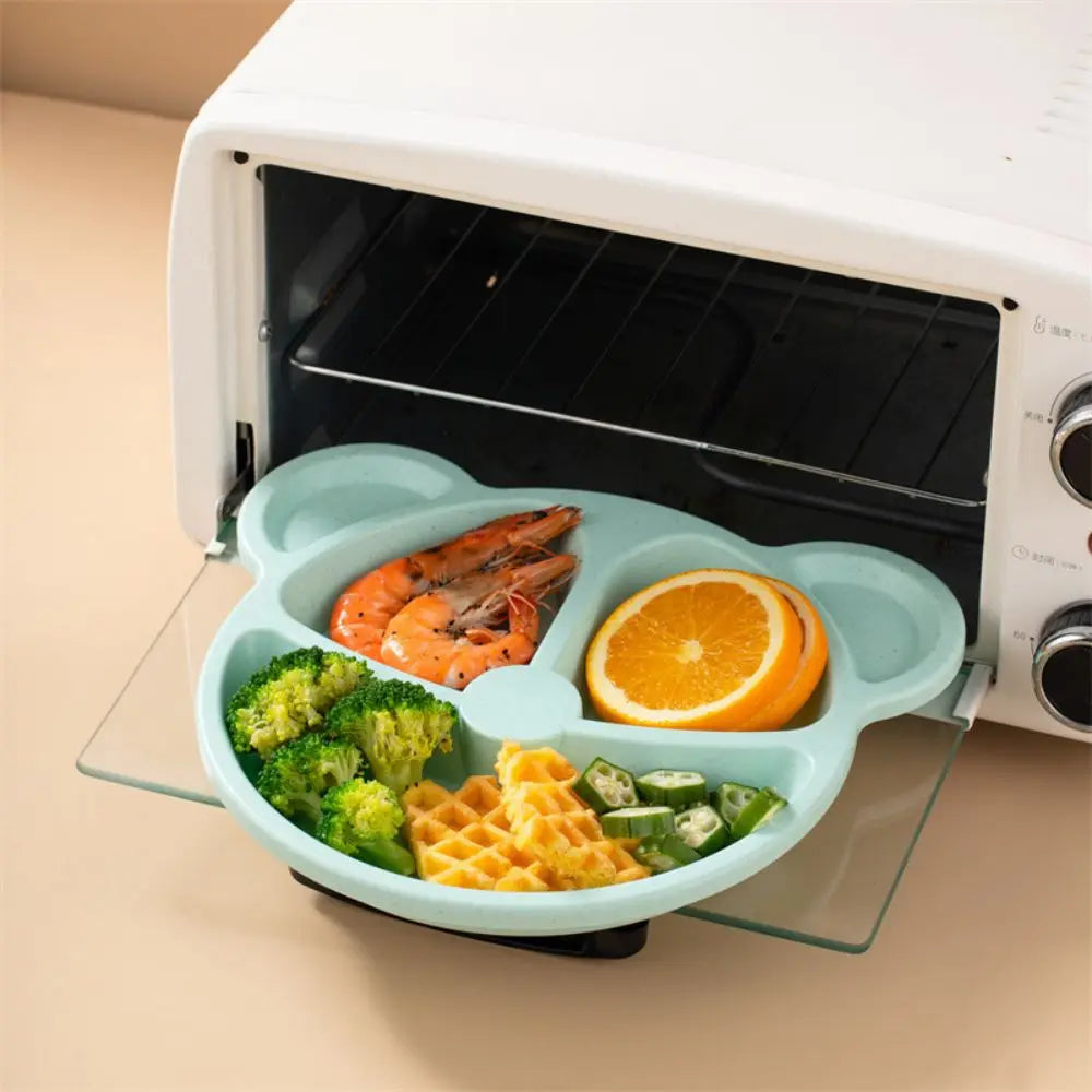 Cute Bear Silicone Suction Cup Dinner Plate - 3-Compartment Baby Bowl 4