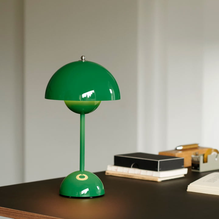 Cordless Table Lamp