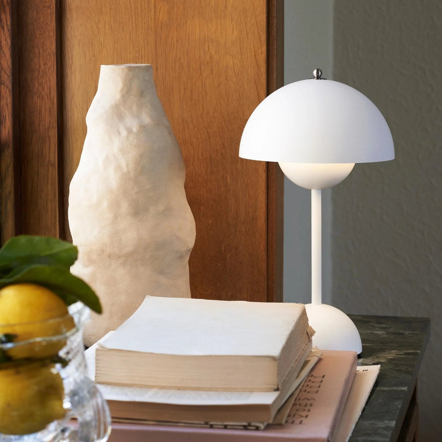 Cordless Table Lamp